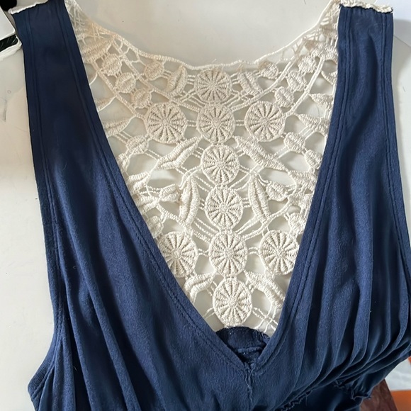 Mudd  lace Back dress  low-cut V front  EUC Midriff style  navy blue/cream Sz XS - Picture 5 of 14